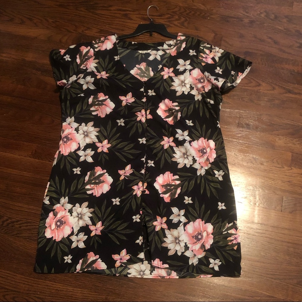 Plus size summer dress! Bright floral pattern!